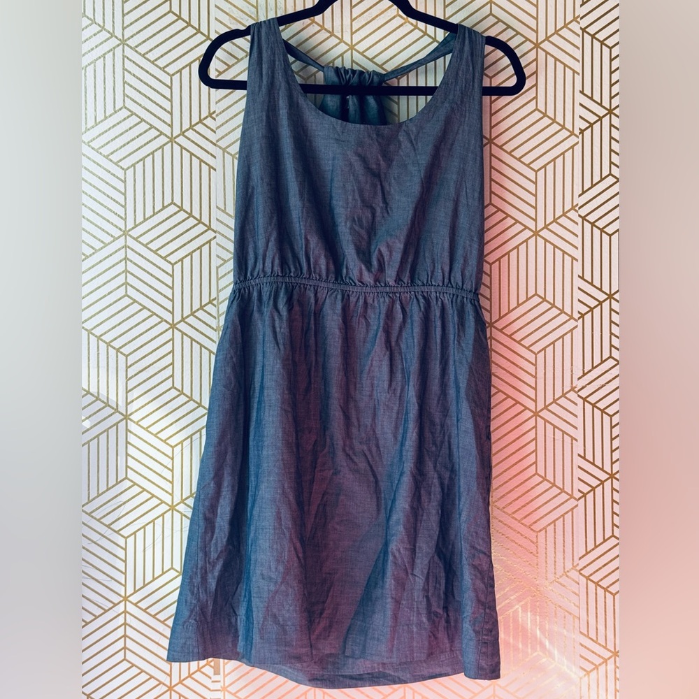J.Crew 100%Cotton sleeveless chambray dress twisted back tie size Large